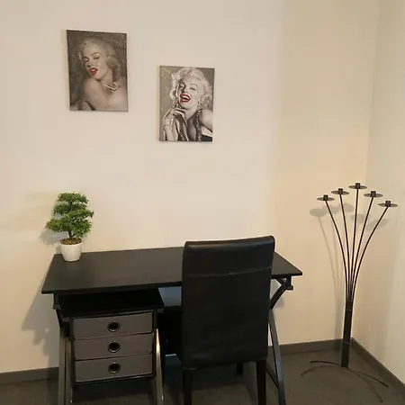 Apartment Frisch Sanierte, Moderne Eigentumswohnung