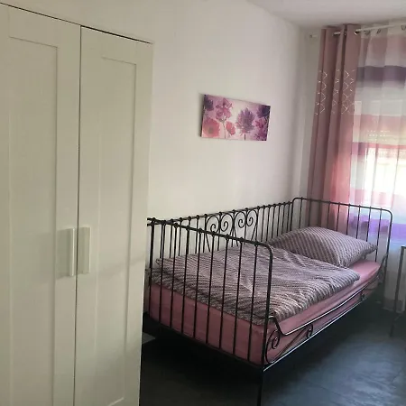 Frisch Sanierte, Moderne Eigentumswohnung *